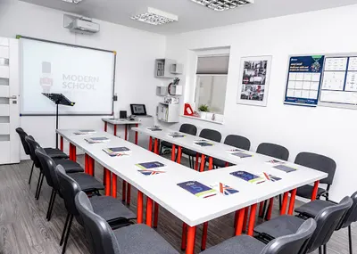 Szkoła Językowa Modern School